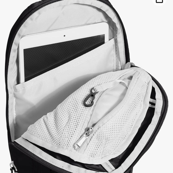 The North Face Borealis Sling Bag - Picture 6 of 8